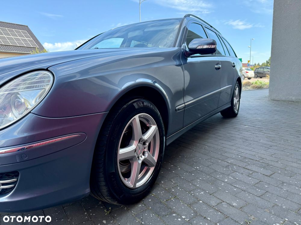 Mercedes-Benz Klasa E 320 CDI T Avantgarde - 3