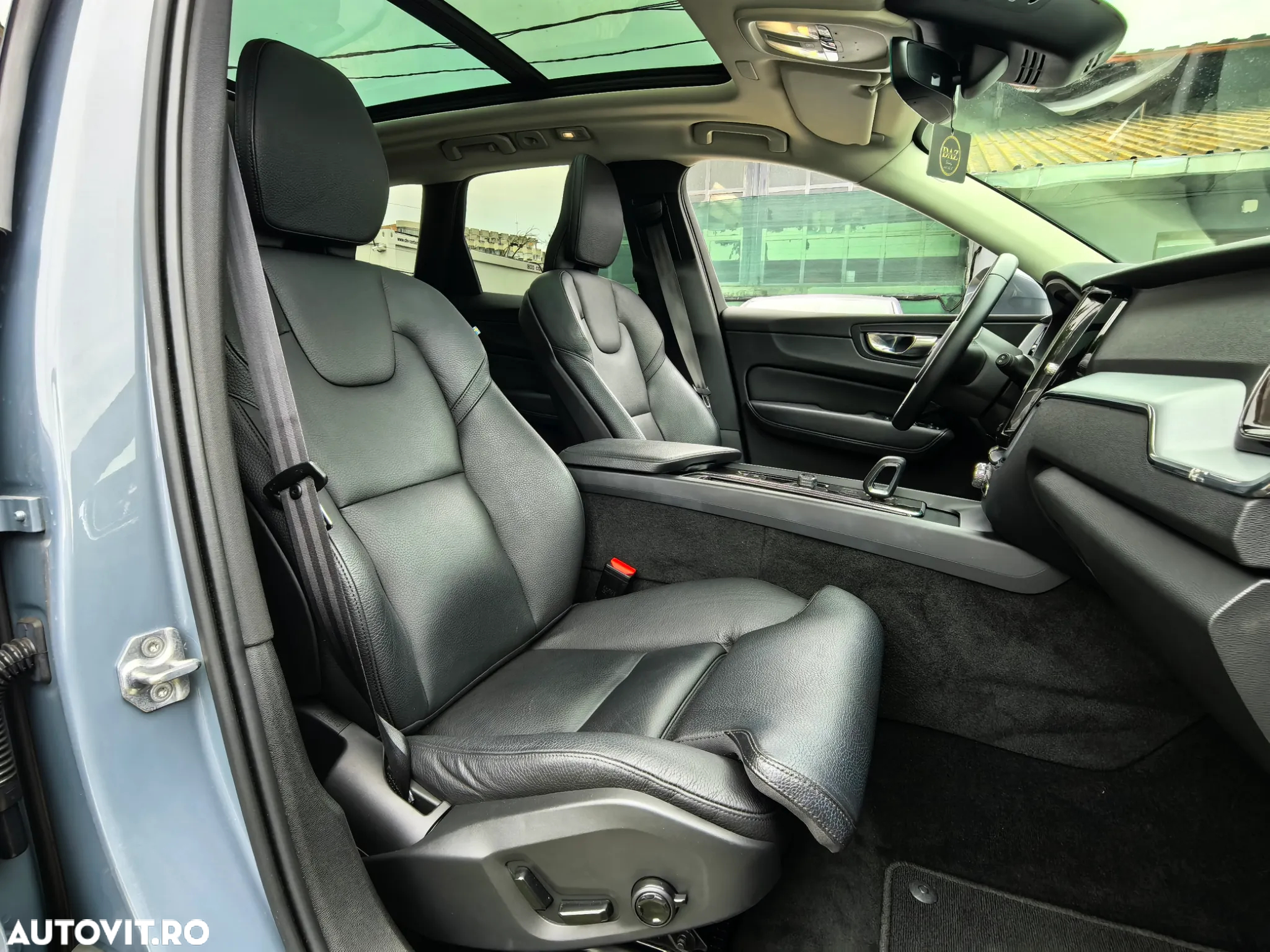 Volvo XC 60 T8 AWD Recharge Geartronic Inscription - 14