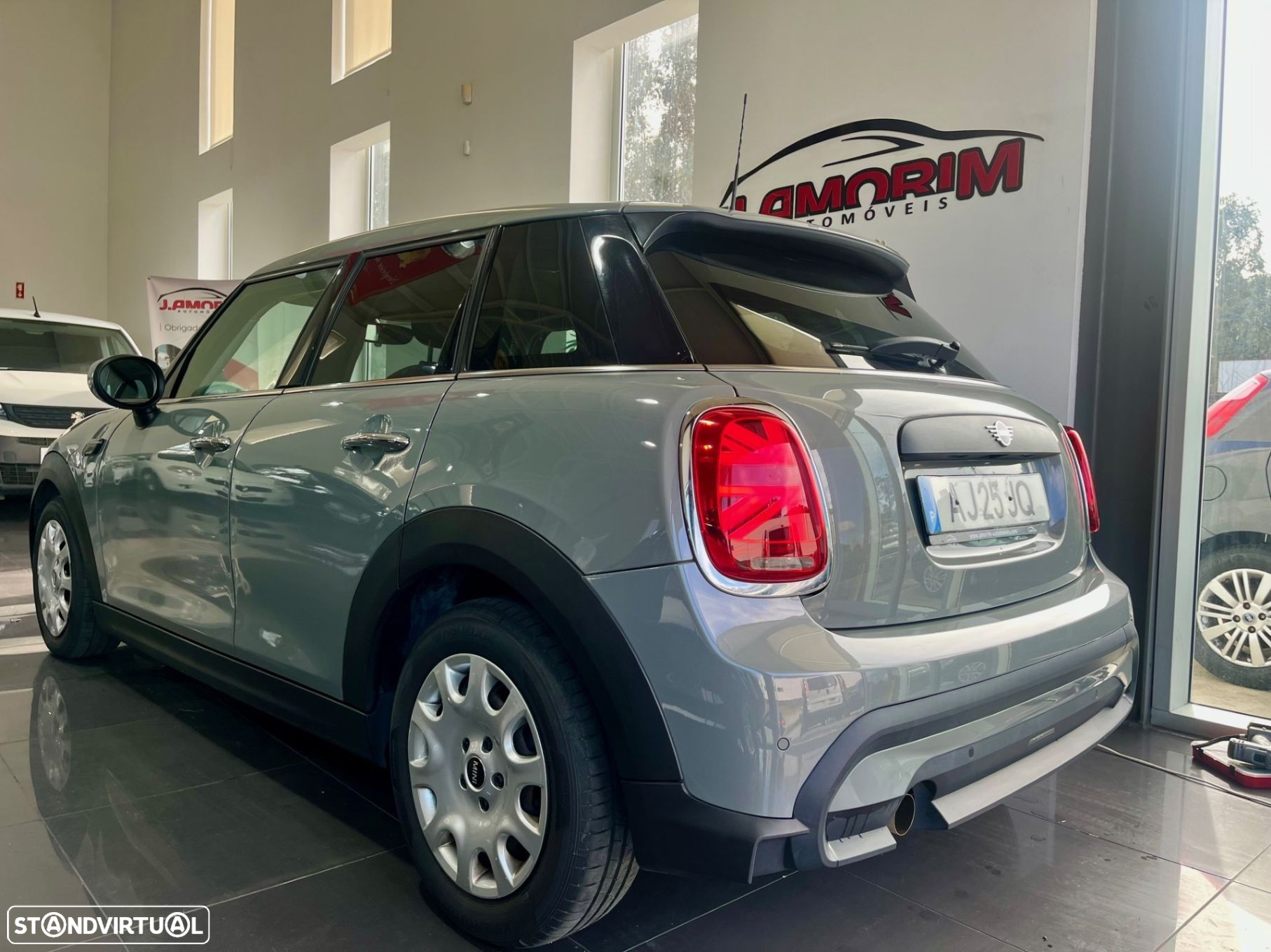 MINI 5 Portas One Sport Edition - 4
