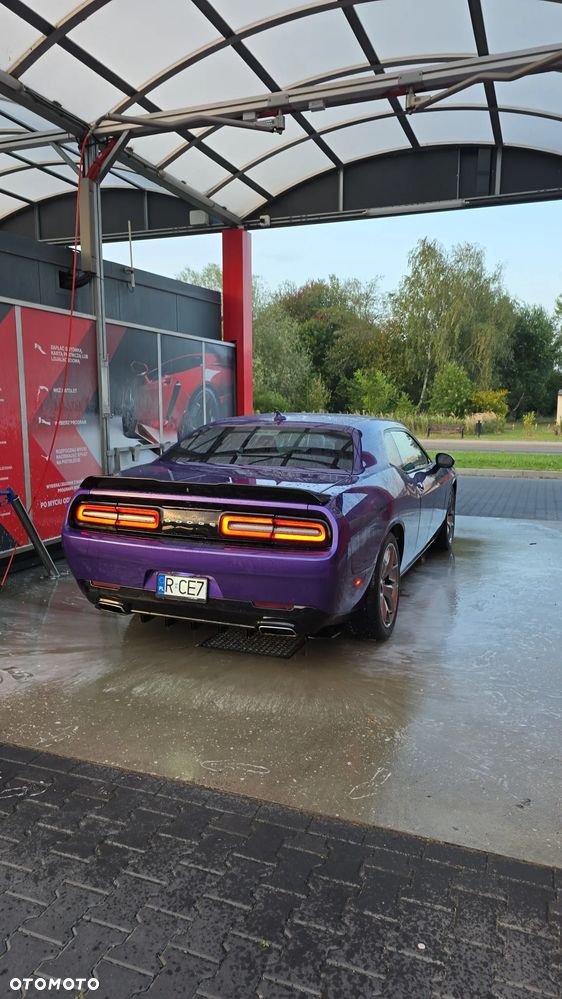 Dodge Challenger 3.6 SXT Plus - 8