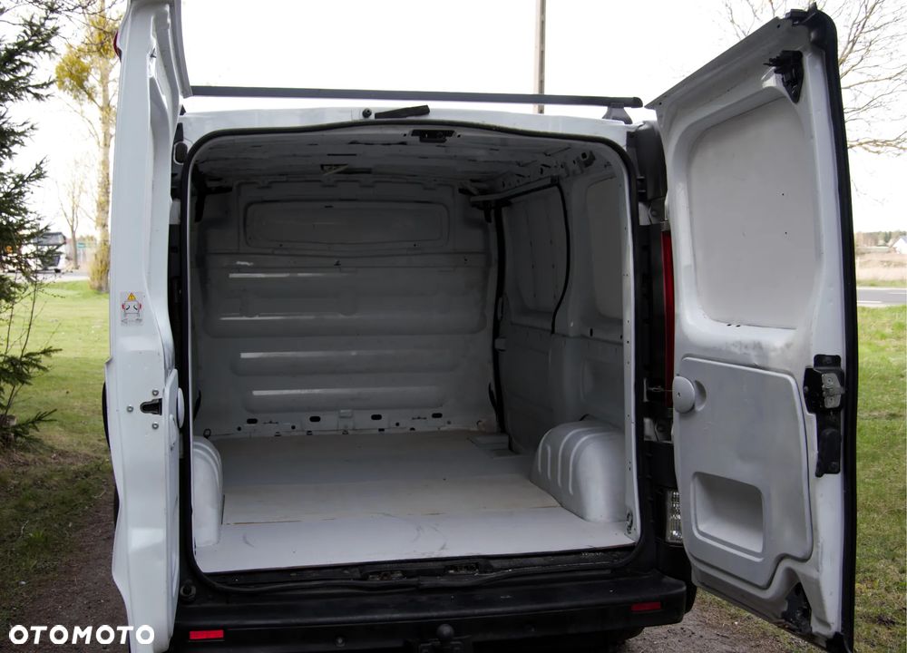 Renault Trafic - 18
