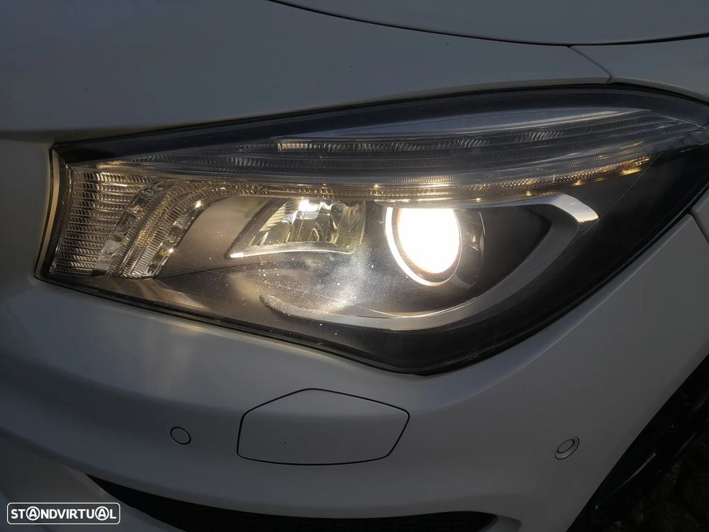 Mercedes-Benz CLA 220 d Shooting Brake AMG Line Aut. - 18