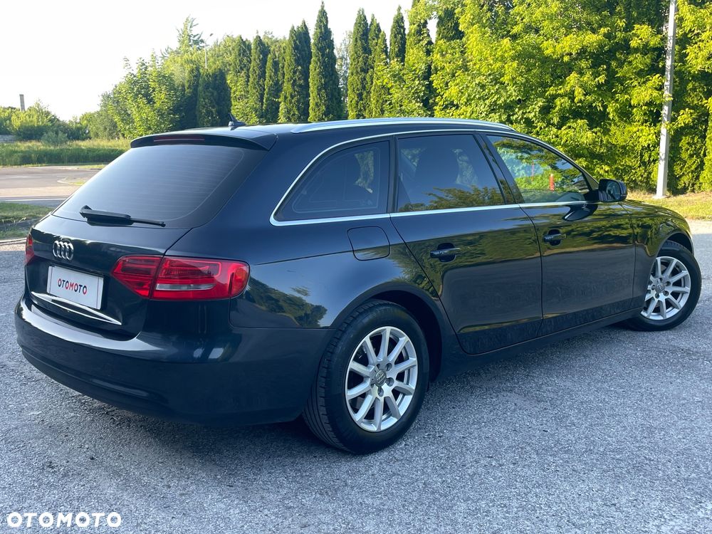 Audi A4 Avant 2.0 TDI ultra - 2