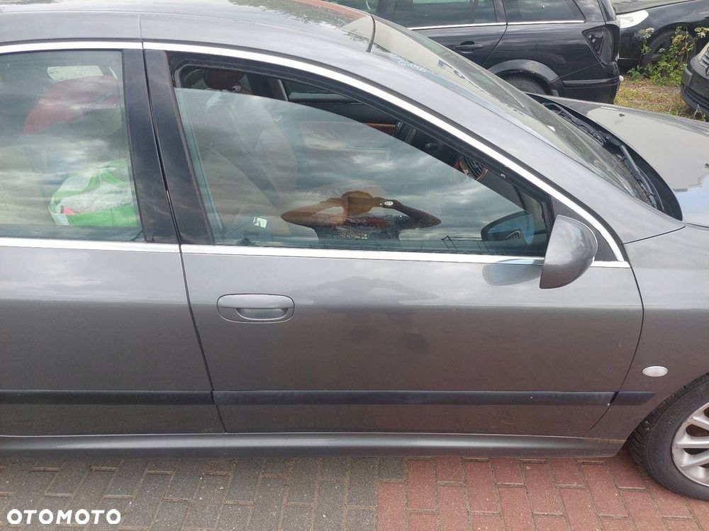 DRZWI KOMPLETNE PRAWY PRZÓD PEUGEOT 607 I - 1