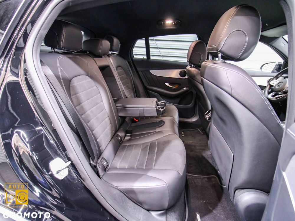 Mercedes-Benz GLC 200 d 4Matic 9G-TRONIC AMG Line - 11