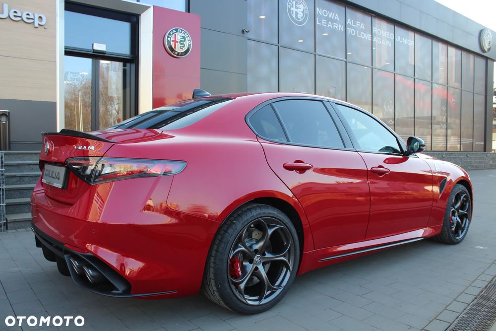 Alfa Romeo Giulia 2.9 Bi Turbo V6 Quadrifoglio - 9