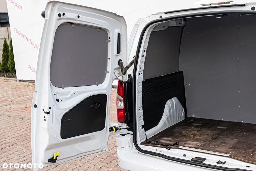 Toyota Proace City Long L2H1 1.5 100KM - 14