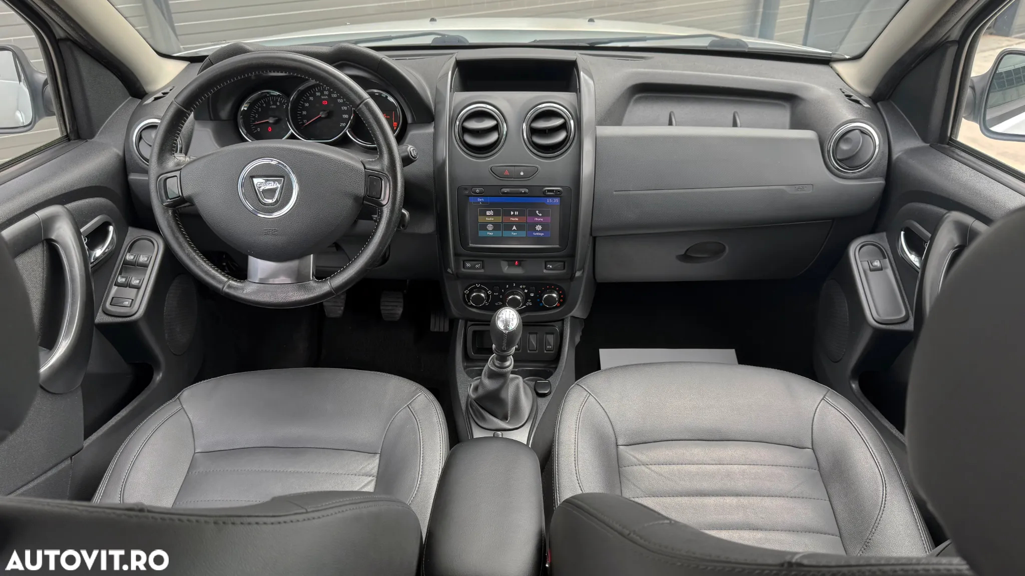 Dacia Duster 1.5 dCi 4x2 Laureate - 4