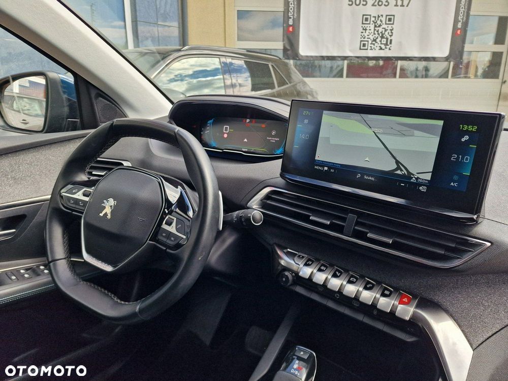 Peugeot 3008 1.6 PureTech Hybrid PHEV Allure S&S EAT8 - 26