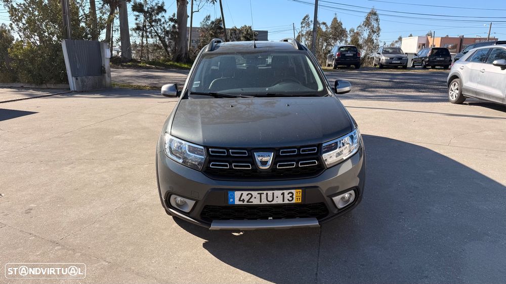 Dacia Logan MCV 1.5 dCi Stepway - 2