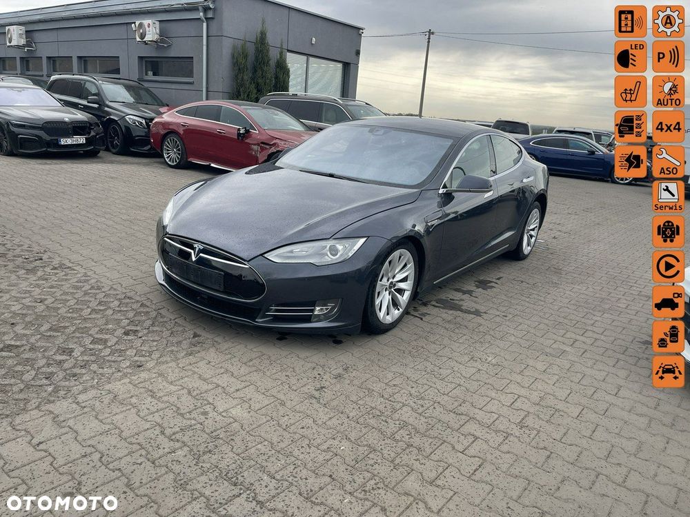 Tesla Model S 85D Allradantrieb - 1