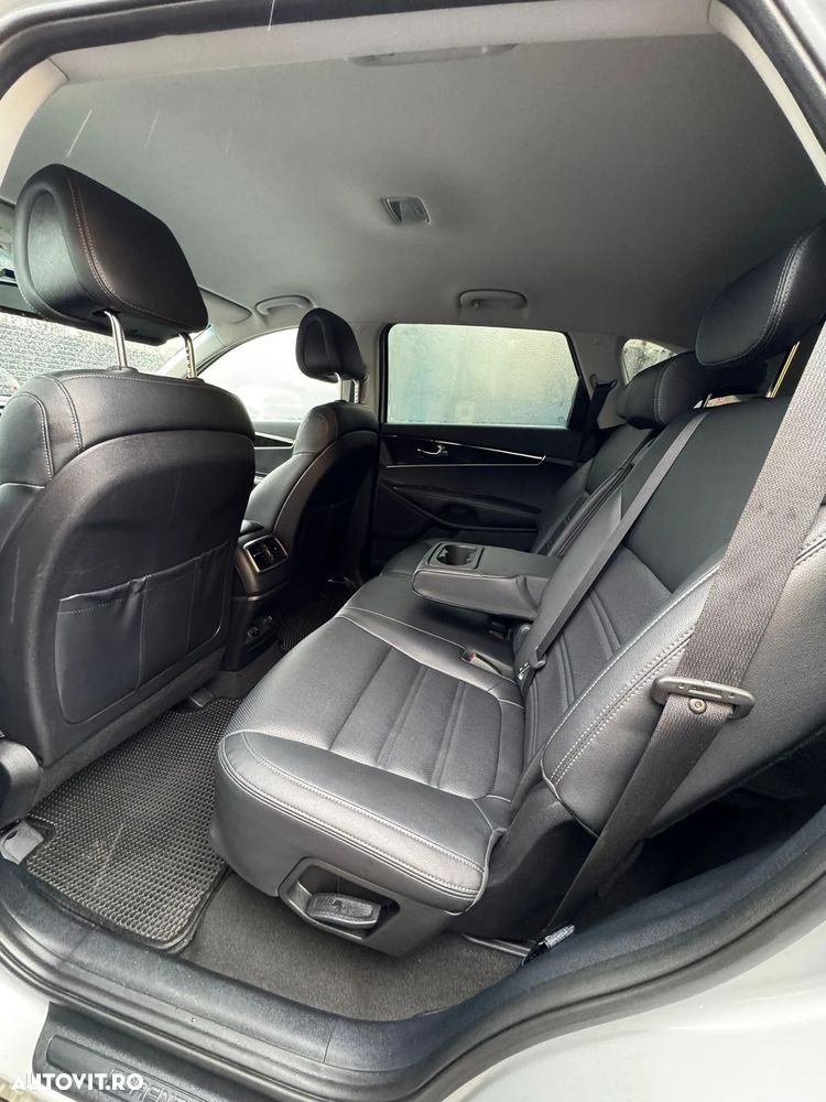 Kia Sorento 2.2 CRDi 4WD Aut. Edition 7 - 8