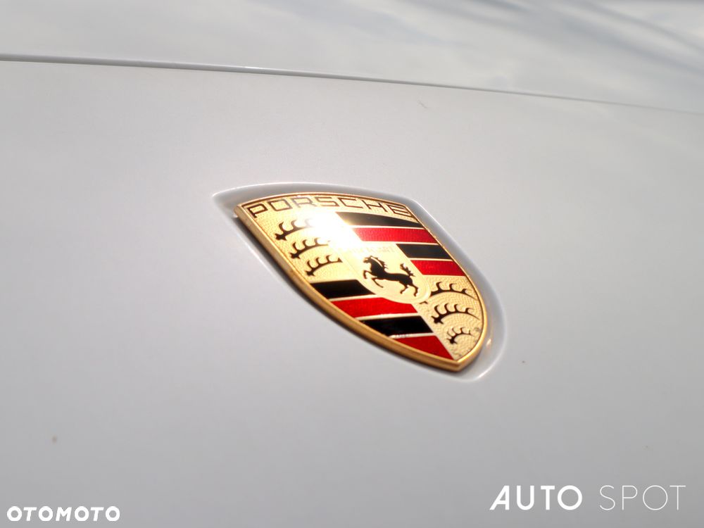 Porsche Cayenne - 13