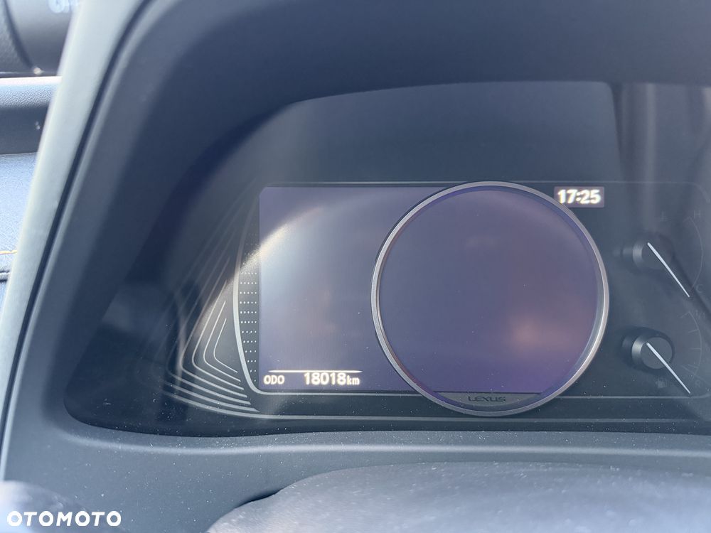 Lexus UX - 13