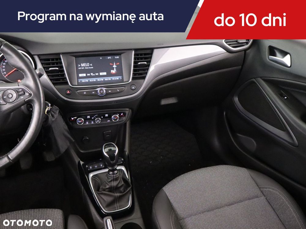 Opel Crossland X - 10