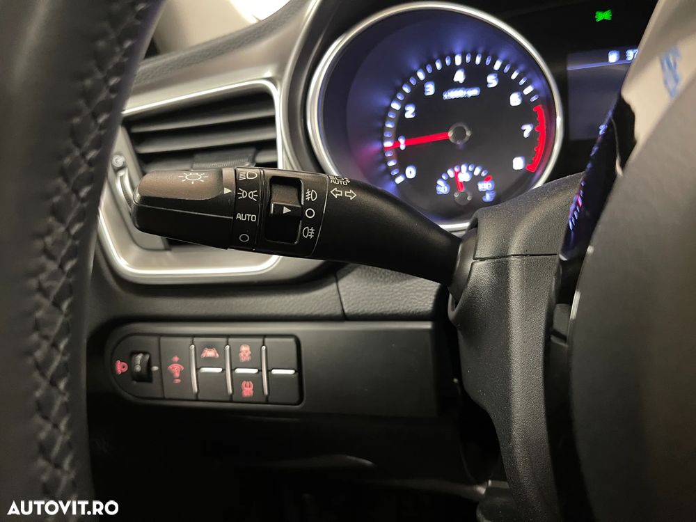 Kia Ceed 1.0 T-GDI Best - 21