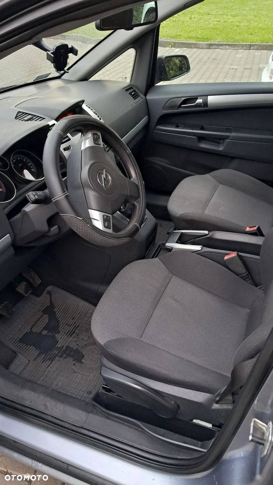 Opel Zafira 1.8 Enjoy - 5