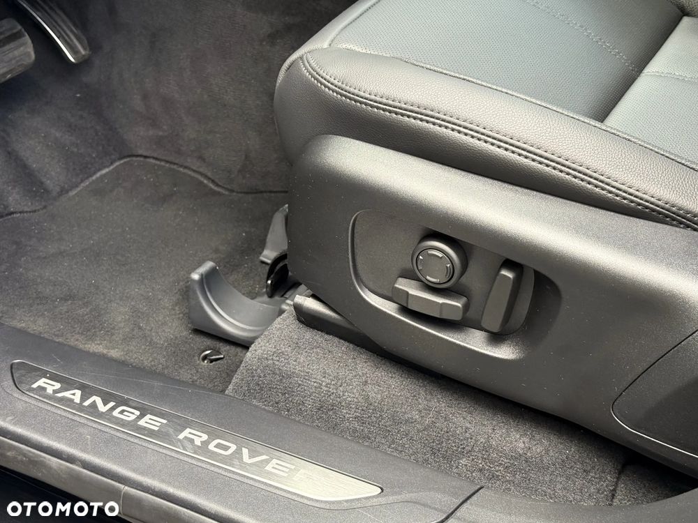 Land Rover Range Rover Velar D200 Dynamic SE - 18