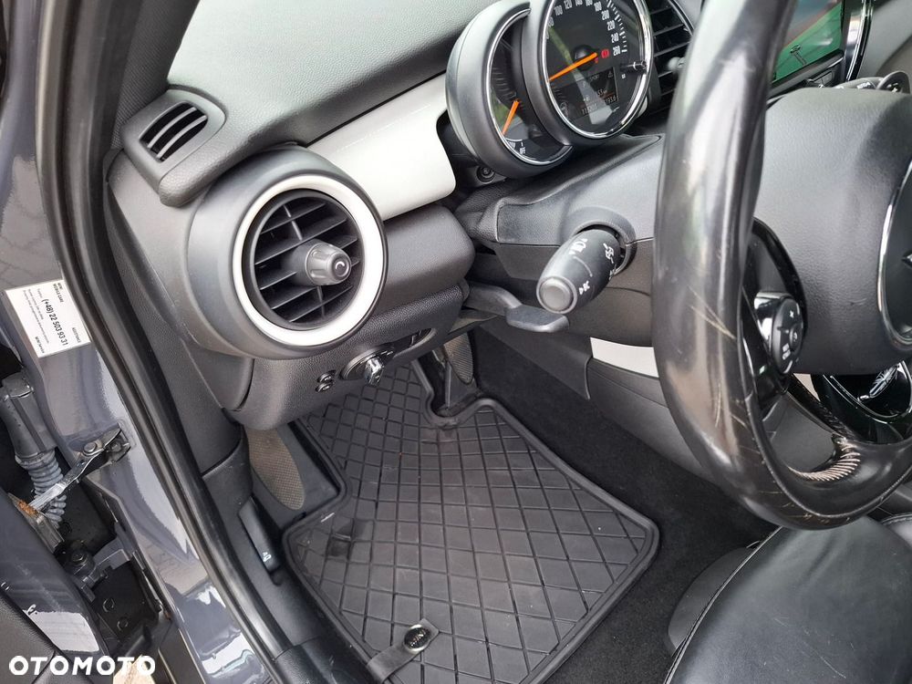 MINI Cooper - 13