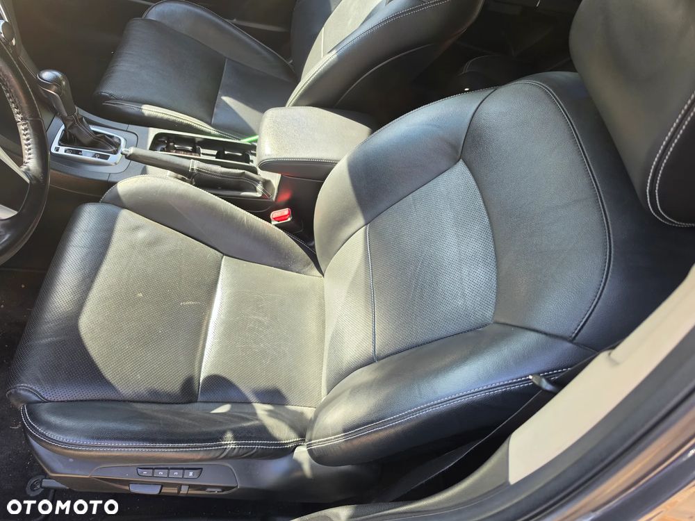Suzuki Kizashi - 16