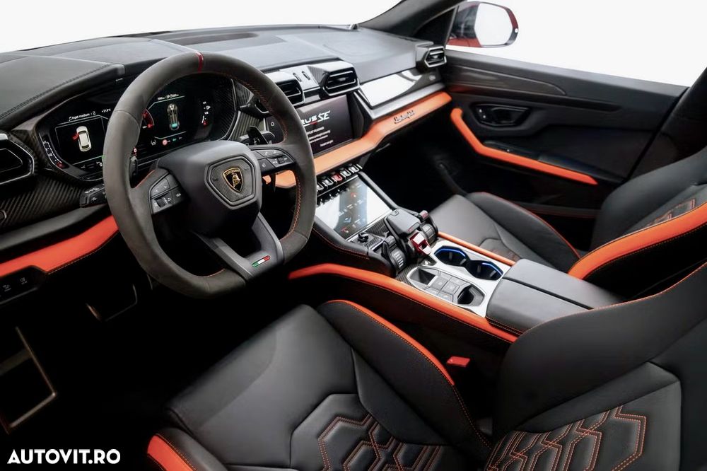 Lamborghini URUS - 10