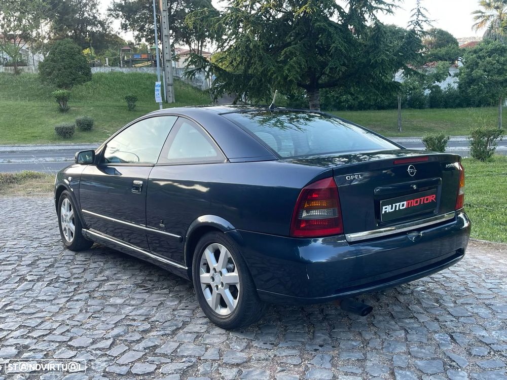 Opel Astra Coupe 1.8 16V - 6
