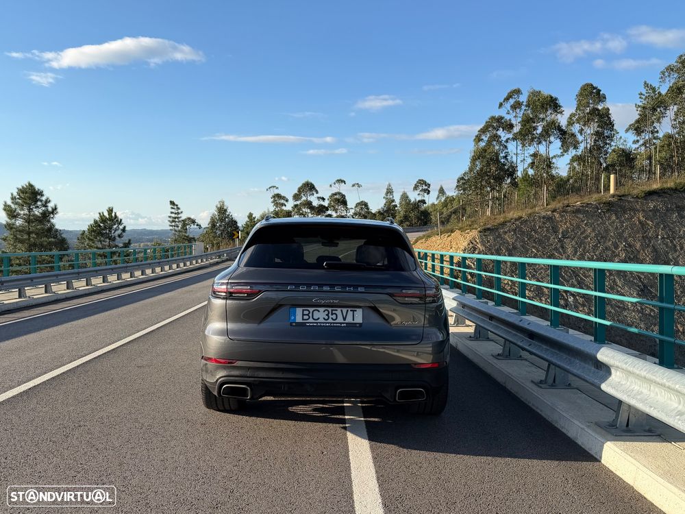 Porsche Cayenne E-Hybrid Tiptronic S - 4