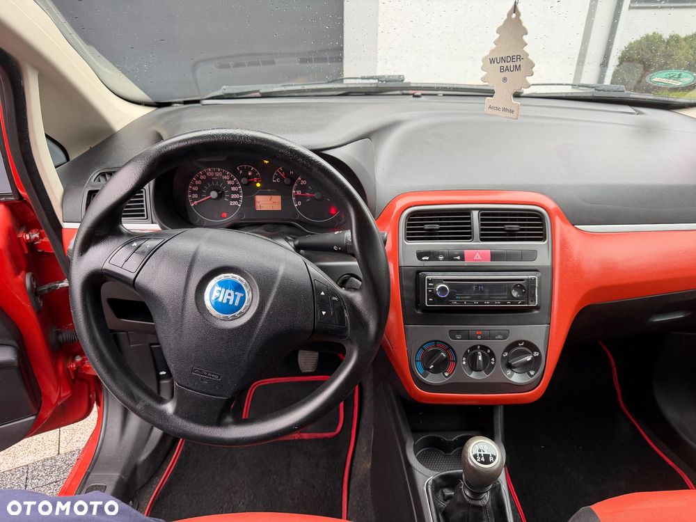 Fiat Punto 1.4 16V Sporting - 14