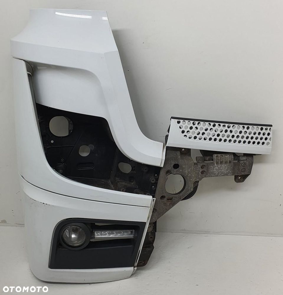 ZDERZAK PRZÓD NAROŻNIK OKULAR PRAWY MERCEDES ACTROS MP4 A9608859508 - 1