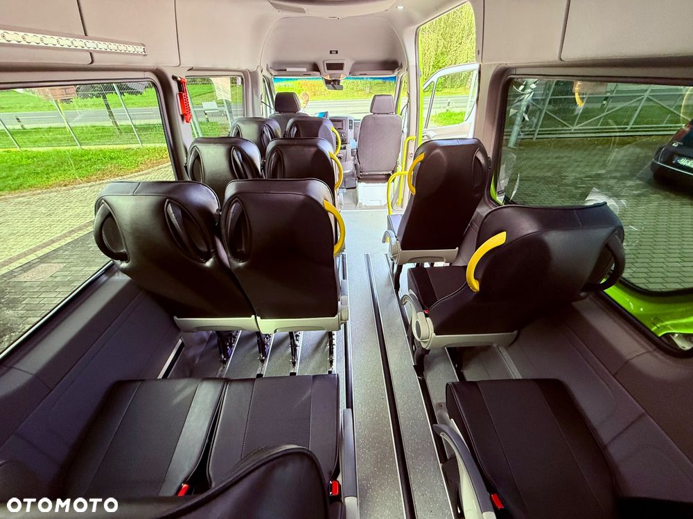 Mercedes-Benz SPRINTER 516 - 12