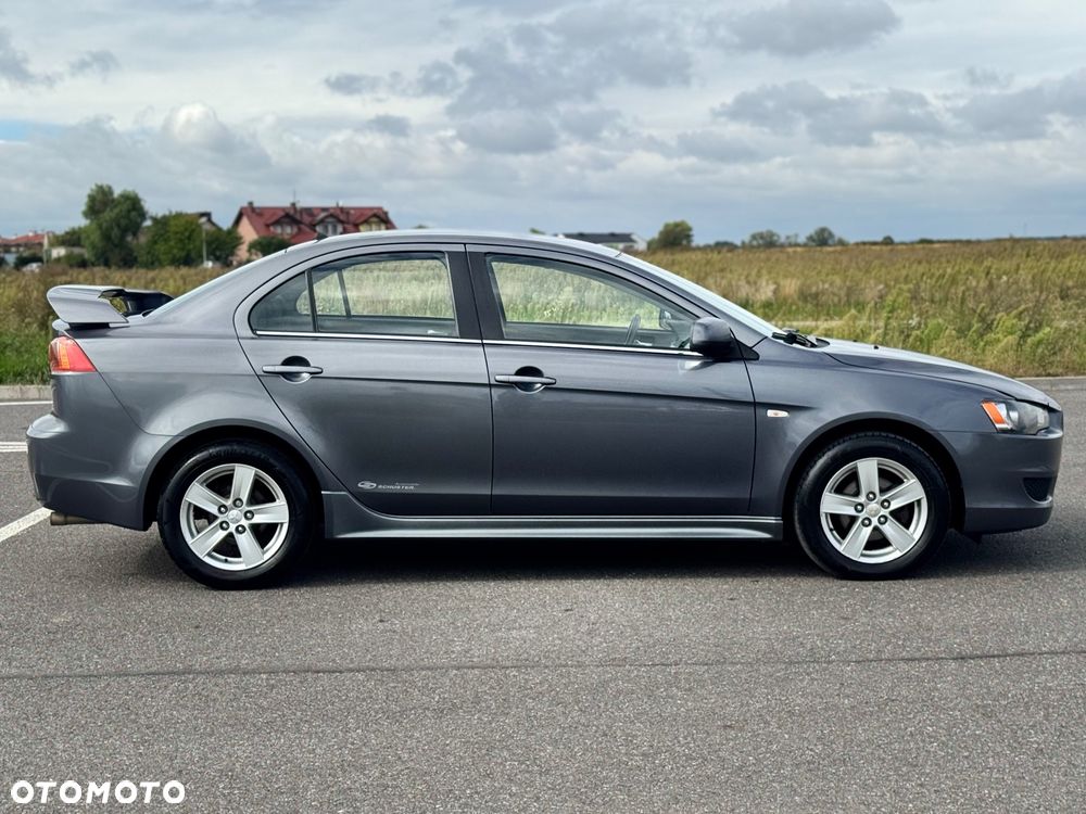 Mitsubishi Lancer 2.0 DID Instyle - 5