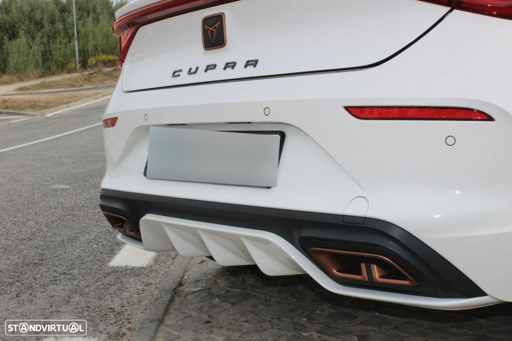 Cupra Leon 1.4 e-Hybrid (180 kW System) - 9