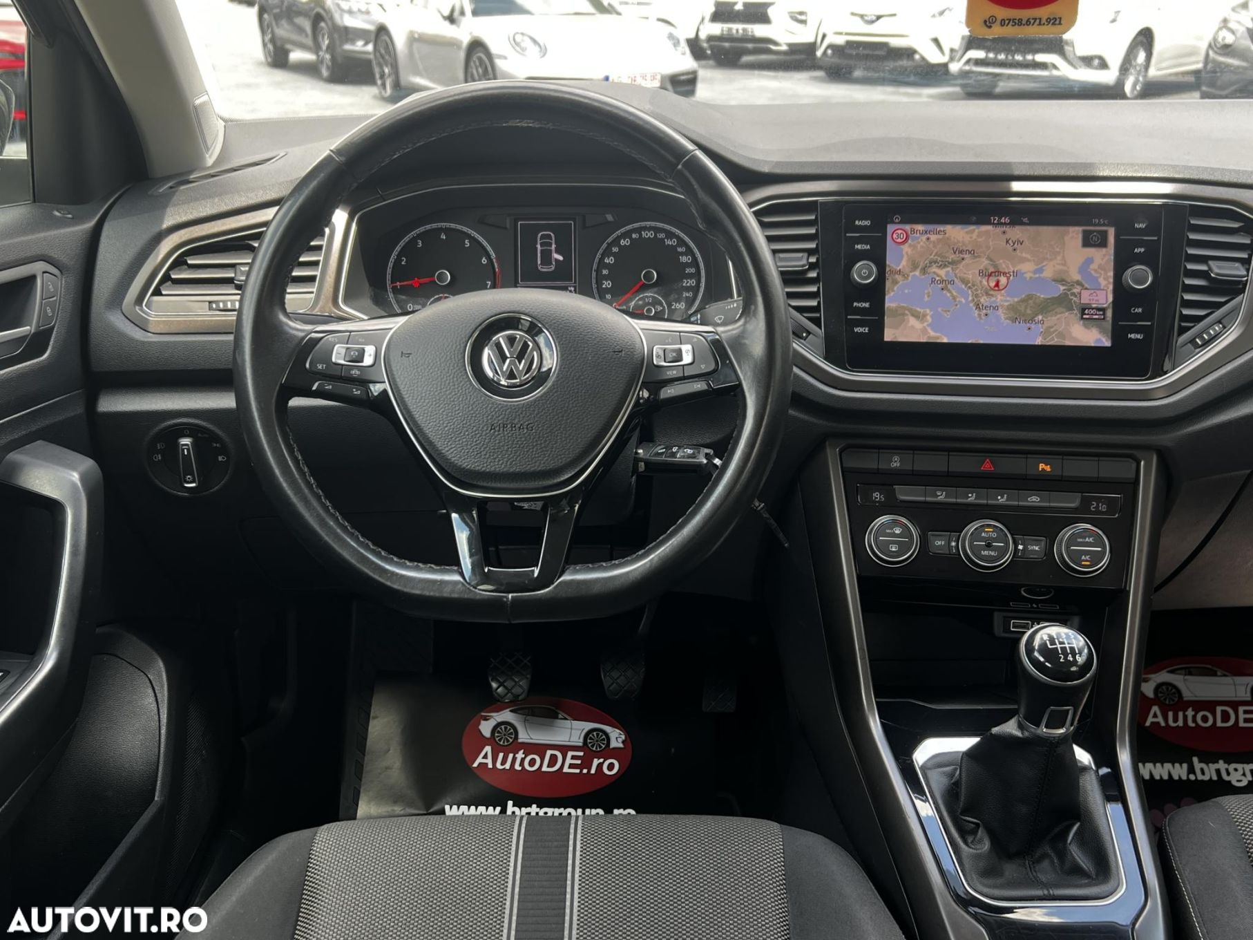 Volkswagen T-ROC - 9