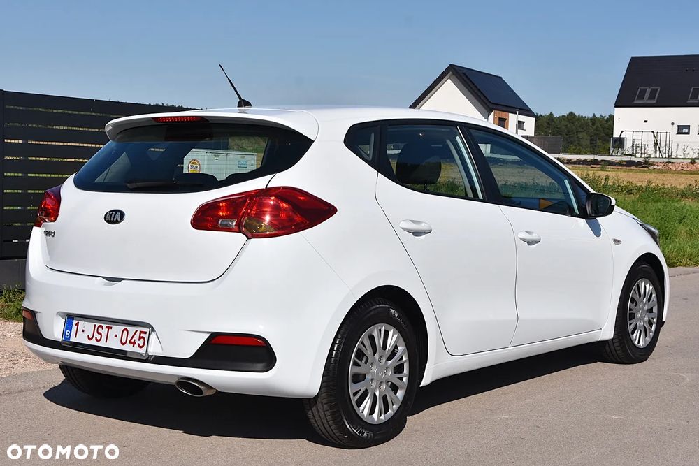Kia Ceed 1.4 L - 4