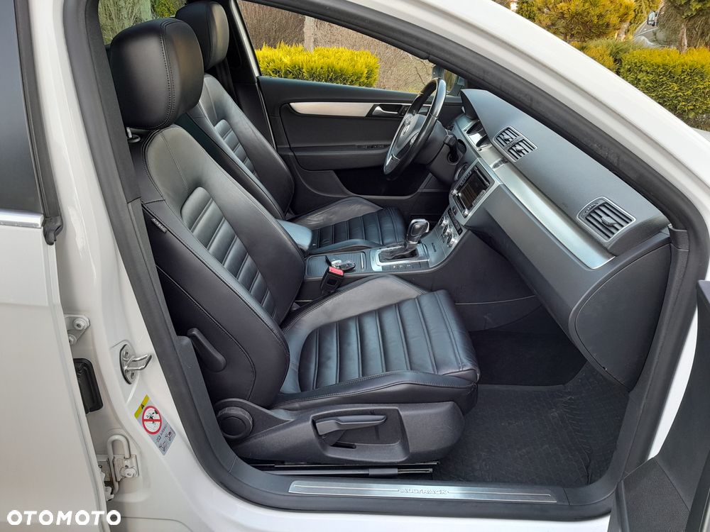 Volkswagen Passat Alltrack 2.0 TDI 4Mot DSG - 20