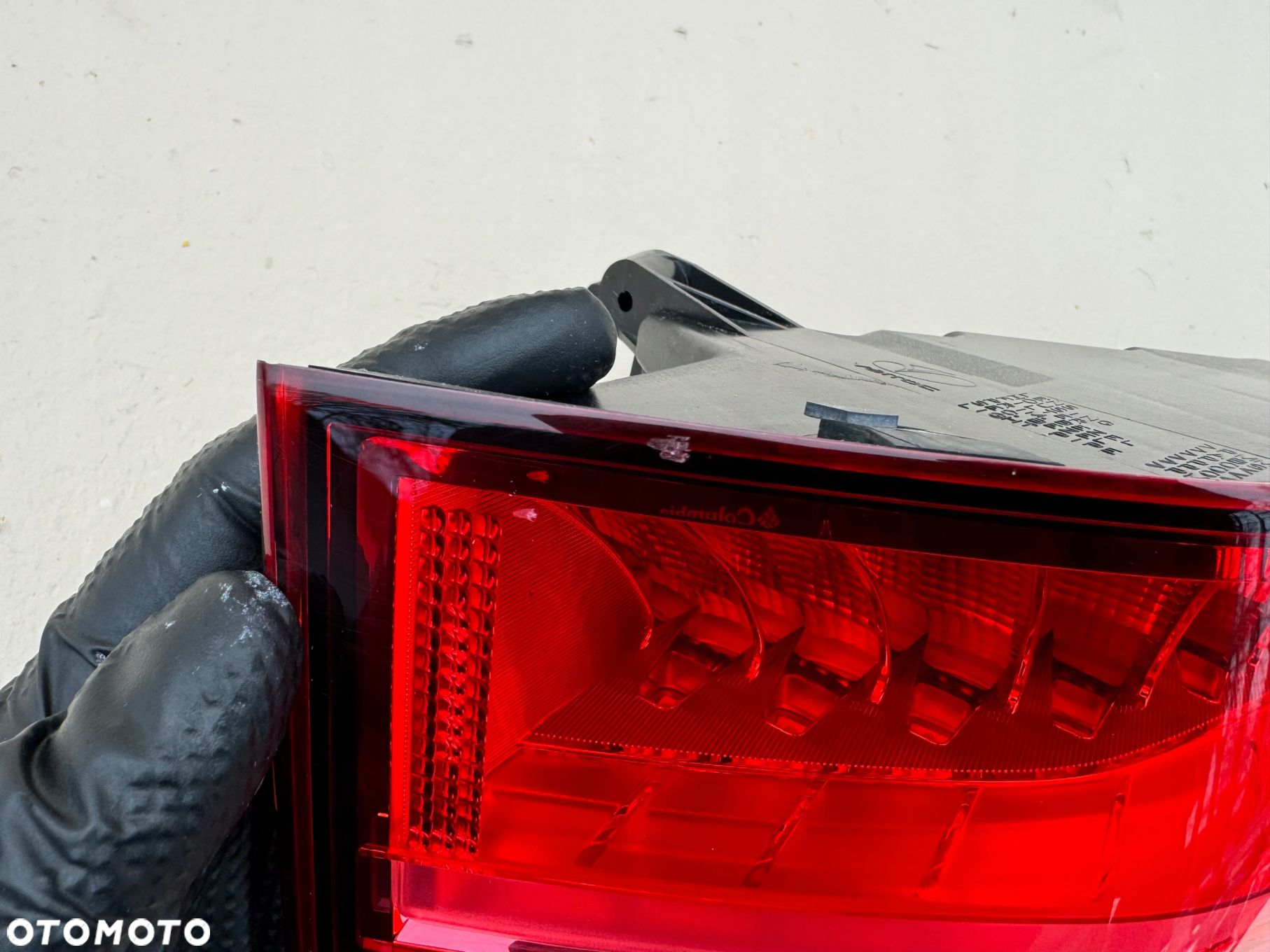 JAGUAR F-PACE X761 16R- LAMPA PRAWY TYŁ PRAWA TYLNA HK83-13404 - 2
