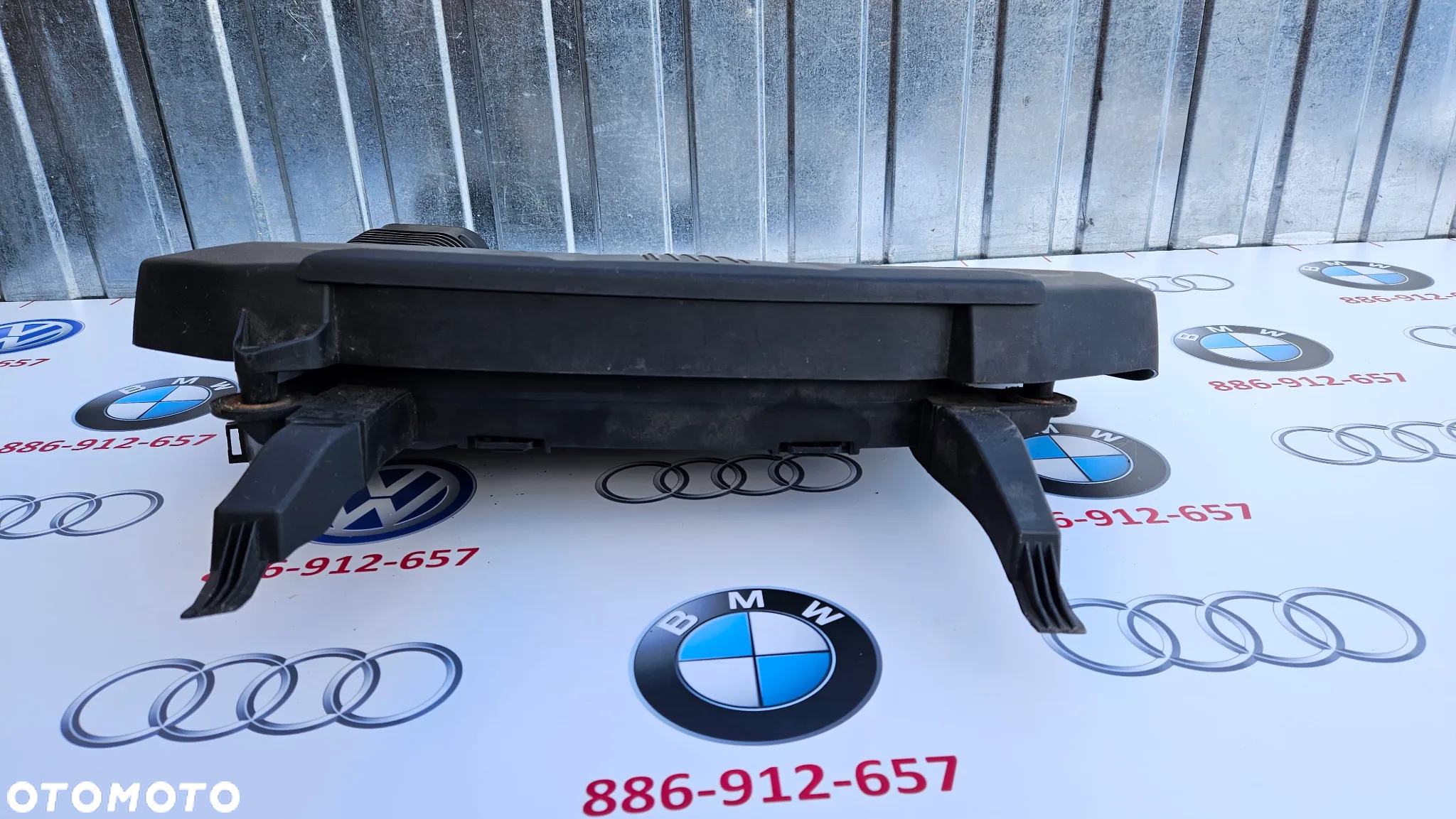 BMW X5 E70 LCI X6 E71 LCI 3.0D N57 Kompletna górna osłona silnika z dolotem filtrem 7812061 7812063 - 8