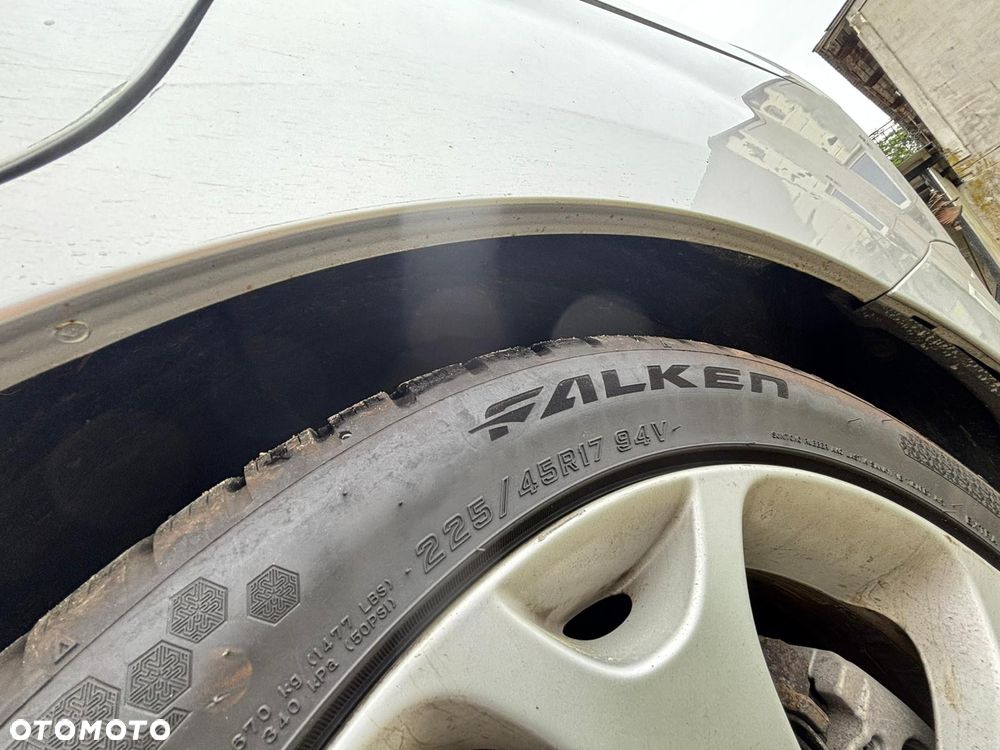Mazda 5 2.0 Sport - 18