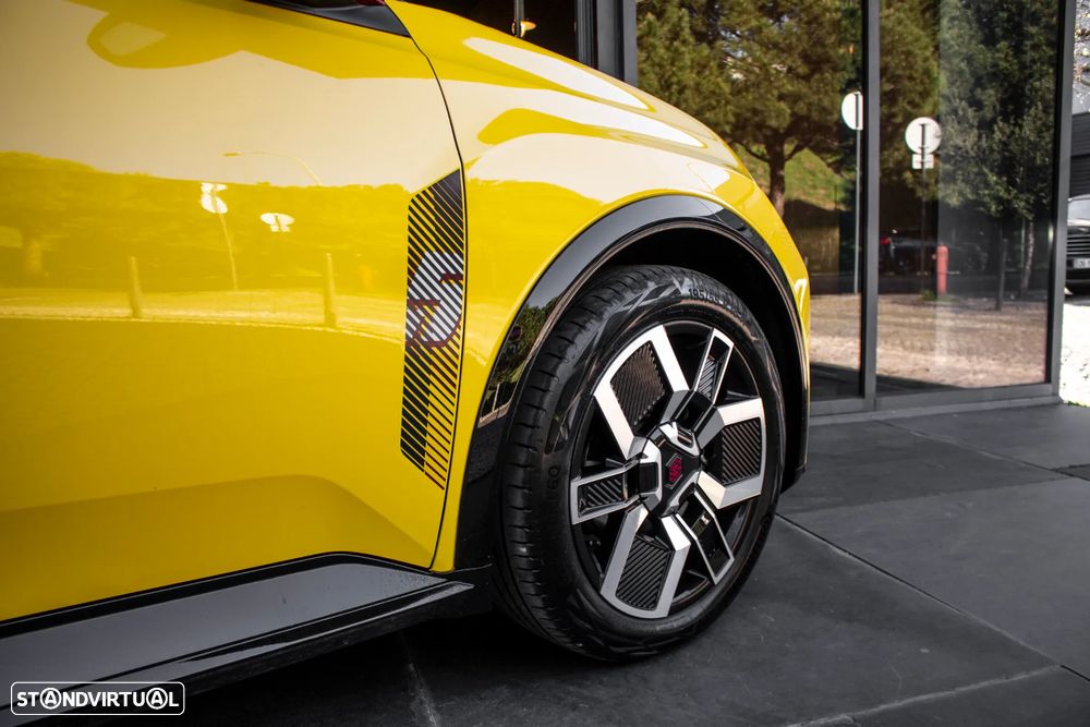 Renault 5 E-Tech 52 kWh Iconic Cinq Autonomia Conforto - 15