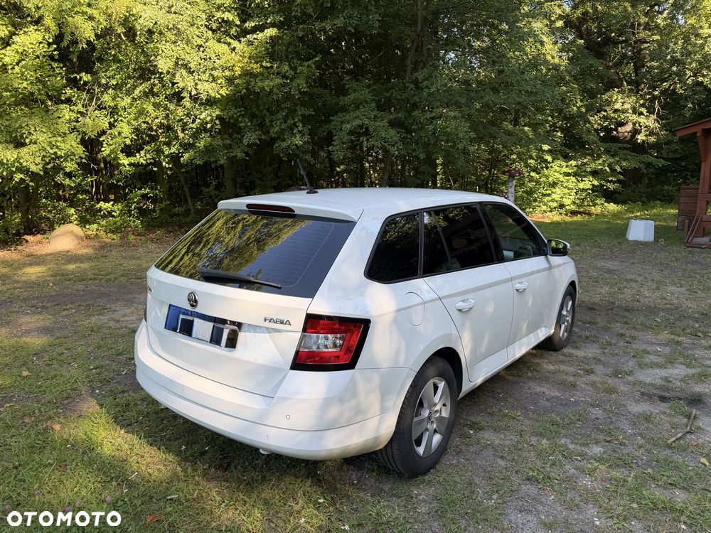 Skoda Fabia - 5