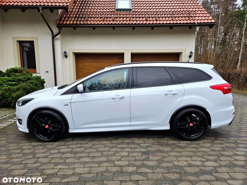 Ford Focus 1.5 EcoBoost STart-Stopp-System ST-Line - 9