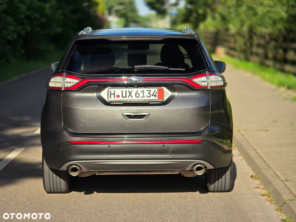 Ford Edge 2.0 TDCi Bi-Turbo 4x4 Titanium - 15