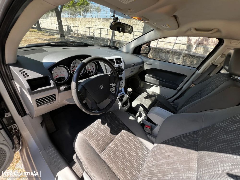 Dodge Caliber 2.0 CRD SXT - 9