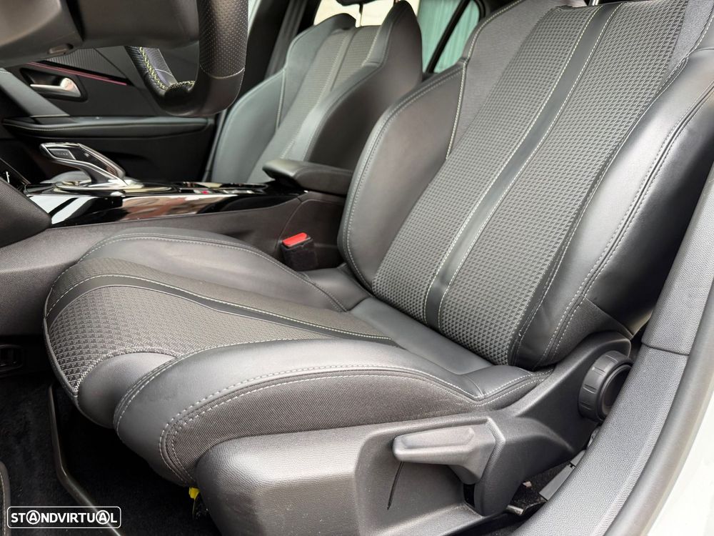 Peugeot e-208 50 kWh GT Pack - 21