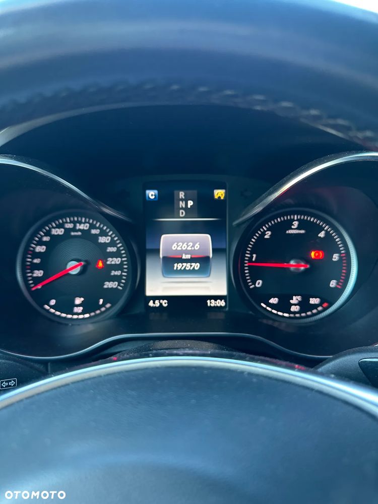 Mercedes-Benz GLC 220 d 4-Matic - 24