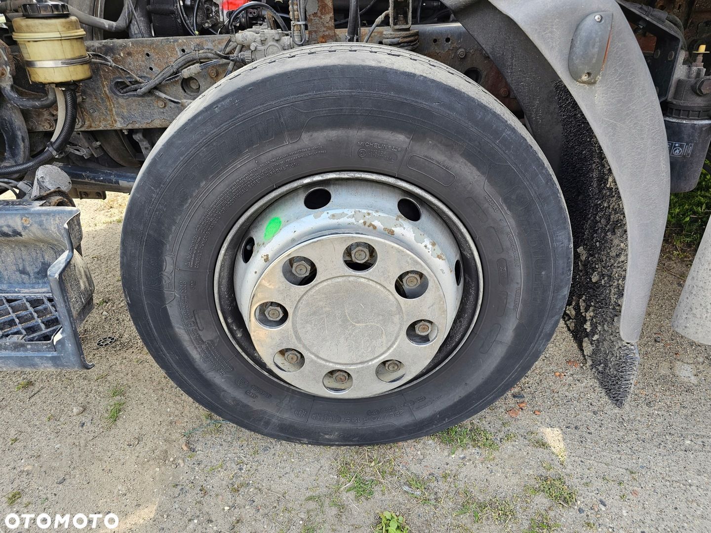 KOŁO FELGA OPONA OPONY ZAPAS RENAULT MIDLUM MICHELIN XMULTI 285/70 R 19,5 M+S - 1