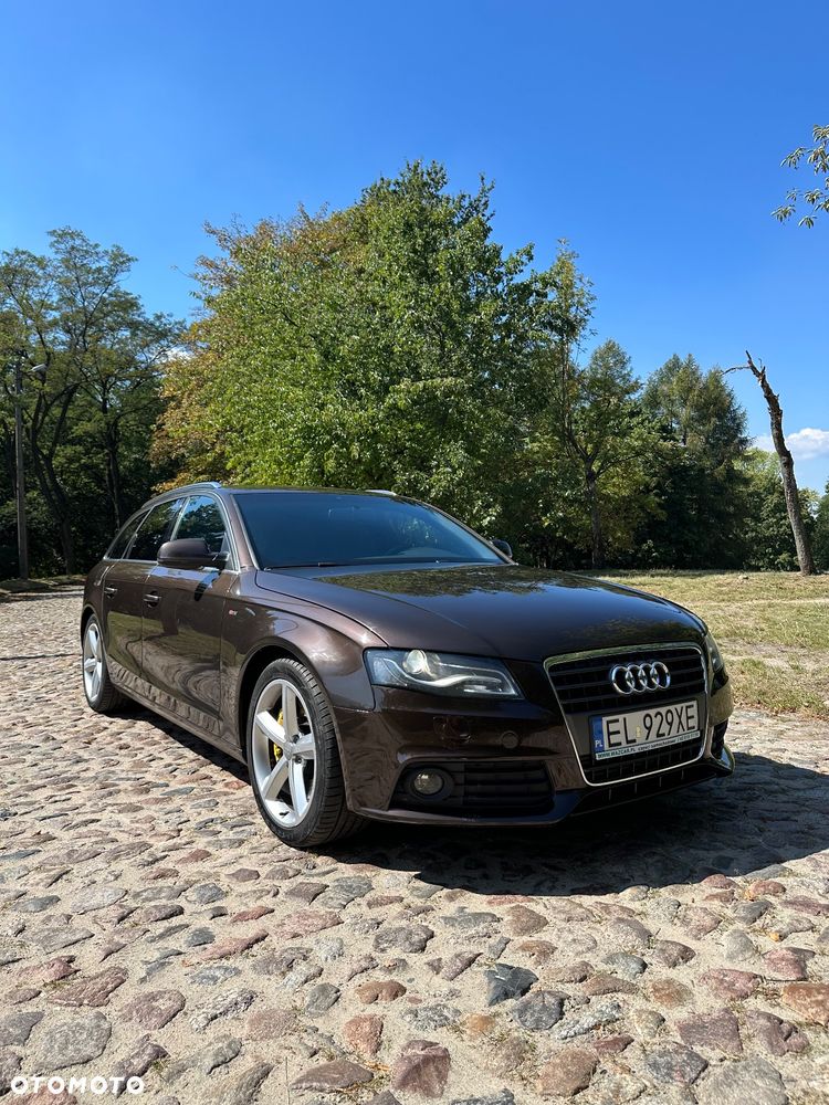 Audi A4 - 1
