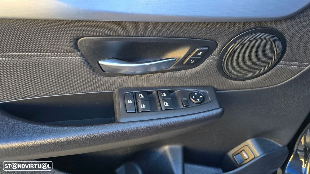 BMW 216 Active Tourer d Advantage - 8