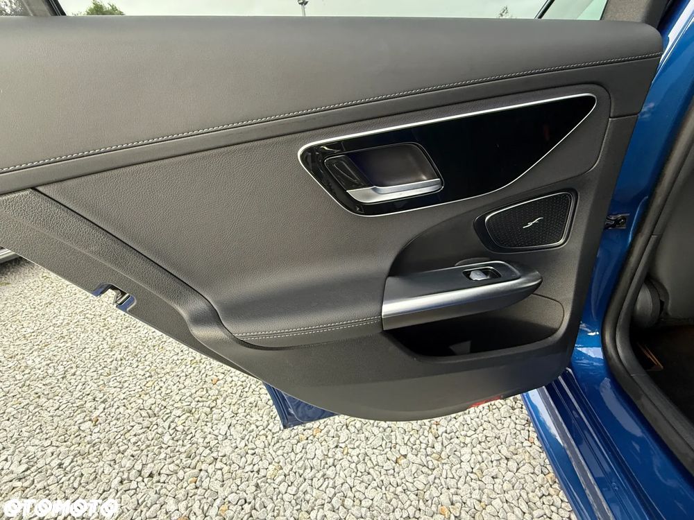 Mercedes-Benz Klasa C 220 d 9G-TRONIC 4Matic - 24