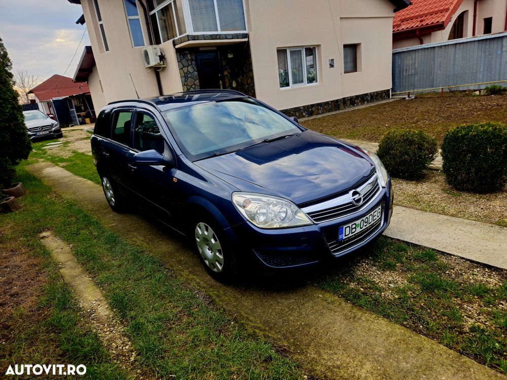 Opel Astra 1.7 CDTI Caravan DPF (119g) Edition - 4